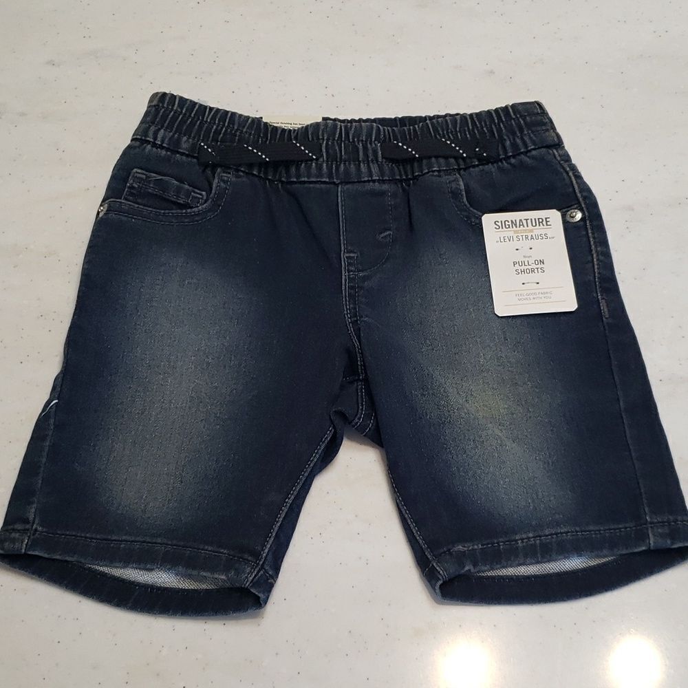 NWT Boys Signature Levi's GOLD Dark Wash Pull-On Shorts Sz XS